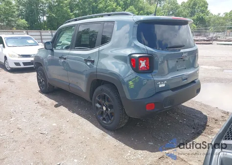 2018 Jeep Renegade Latitude 4X4 из США, поврежденный, VIN ZACCJBBB0JPH04294